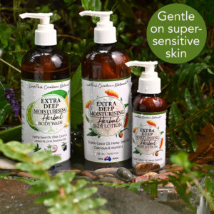 Restore healthy skin with Extra Deep Moisturising Body Wash & Lotion